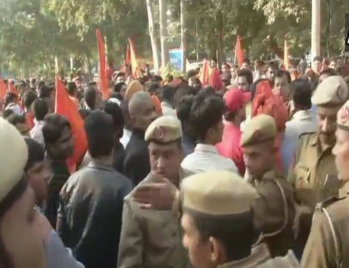 Members of Karni Sena also protested outside deputy commissioner's office Gurugram. The protest was against the release of Padmavati movie in Haryana. Karni Sena claims that the movie