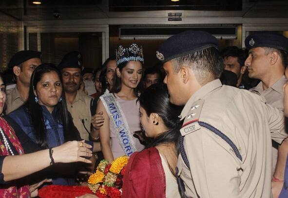 She ended 17-years long wait to win the crown after Priyanka Chopra. (Picture- Manav Manglani)