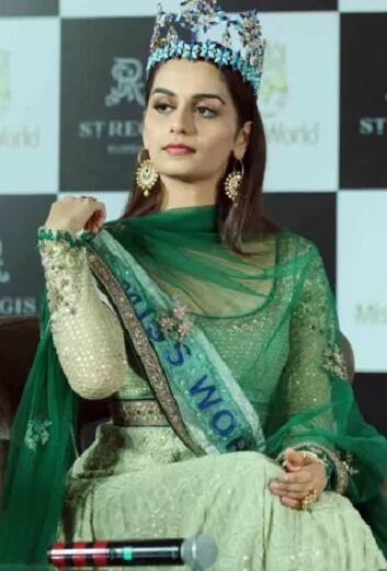 Manushi also said she loves to read books but would like to work with Aamir Khan. Miss World 2017 Manushi Chhillar/Image- Fotocorp