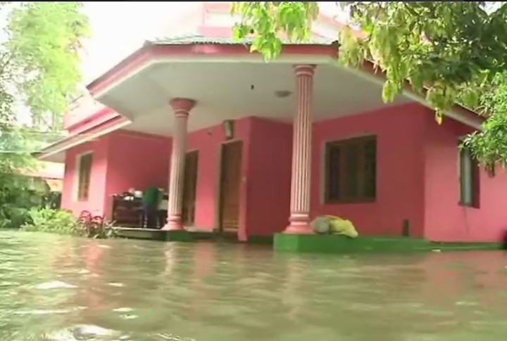 A rescue operation was jointly launched by the Indian Navy, Air Force and Coast Guard after cyclone hit the southern districts of Kerala. Around 102 Kerala fishermen are yet to return home. (Image: Twitter @ANI)