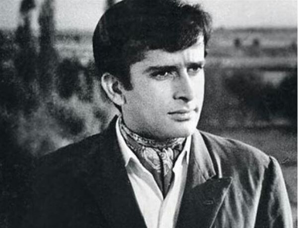 breaking news: Shashi Kapoor the veteran bollywood actor died at age 79,  PM Modi, Akshay Kumar, Ajay Devgan, Bipasha Basu, Poonam Dhillon, Madhur Bhandarkar mourn his death 