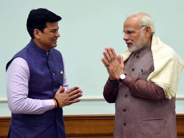 PM Modi tweeted -Spoke to Dr. Umesh Gautam. He will be leading the transformation of Bareilly as the city’s Mayor. Be it quality infrastructure, cleanliness and other issues, he said his team will hit the ground running and deliver the desired results.