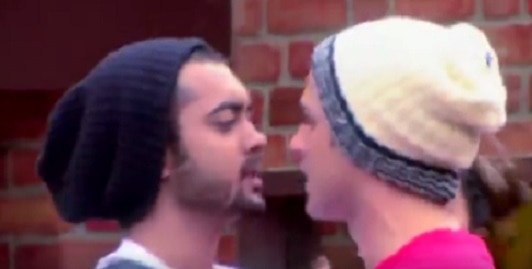 Bigg Boss 11: Akash and Priyank get into UGLY FIGHT Bigg Boss 11: Luv Tyagi and Priyank get into UGLY FIGHT