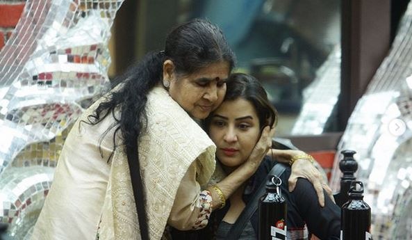 BIGG BOSS 11: This video of Shilpa Shinde and her mother is making everyone CRY BIGG BOSS 11: This video of Shilpa Shinde and her mother is making everyone CRY