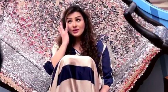 BIGG BOSS 11: SAD! Shilpa Shinde BREAKS DOWN in tears BIGG BOSS 11: SAD! Shilpa Shinde BREAKS DOWN in tears