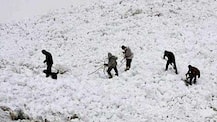 Avalanche hits LoC post, 3 soldiers missing