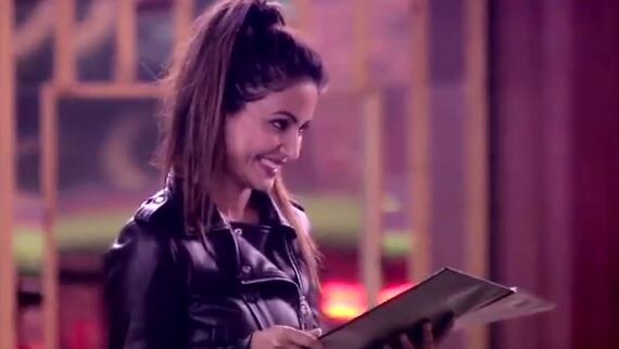 BIGG BOSS 11: Hina Khan AGAIN EXPOSED on National Television BIGG BOSS 11: Hina Khan AGAIN EXPOSED on National Television