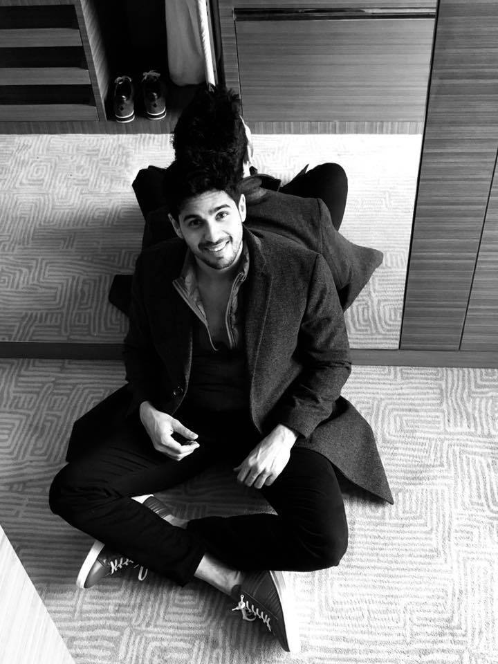Sidharth Malhotra blacks out social media Sidharth Malhotra blacks out social media