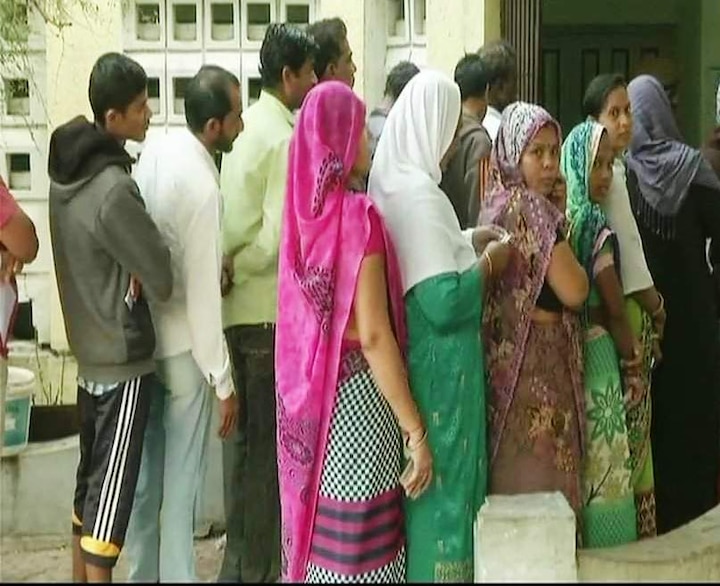 Re-polling at six booths in Gujarat today Re-polling at six booths in Gujarat today