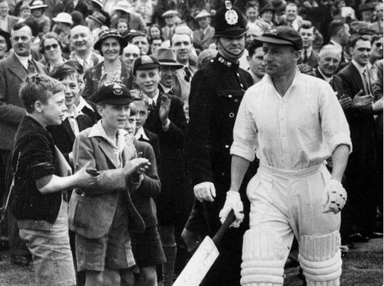 He is now within 16 points of Bradman’s tally of 961 points – all time record in the history of ICC Test Rankings.