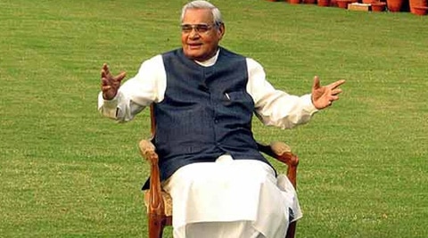 Atal Bihari Vajpayee turns 93, party workers perform ‘havan’ Atal Bihari Vajpayee turns 93, party workers perform 'havan'