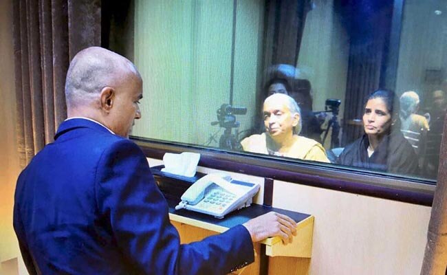 Kulbhushan Jadhav family meet: The first question Jadhav asked her mother Seeing mother without mangalsutra, first question Jadhav asked her was about 'Baba'