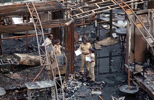 Two managers of 1 Above pub in Mumbai’s Kamala Mills arrested Kamala Mills fire: Two managers of 1 Above pub arrested, owners still absconding