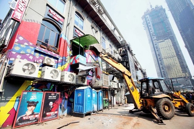 Mumbai: Structures at 314 sites demolished, 7 hotels sealed in post-blaze crackdown Mumbai: Structures at 314 sites demolished, 7 hotels sealed in post-blaze crackdown