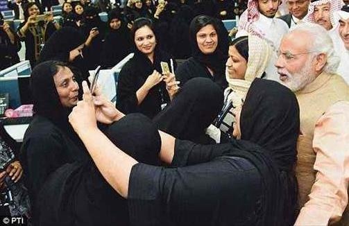 Modi says muslim women have broken triple talaq shackles PM Modi says Muslim women have broken triple talaq shackles