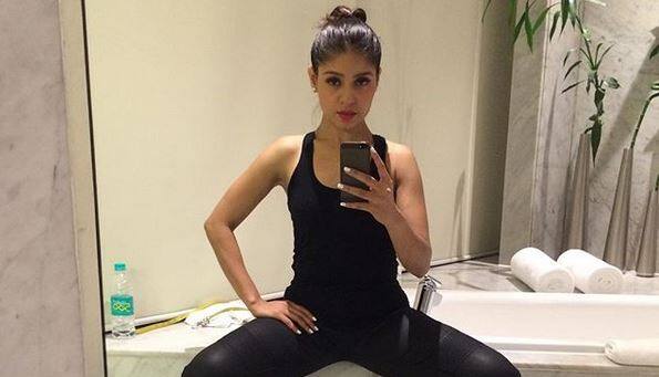 CONGRATULATIONS! Singer Sunidhi Chauhan blessed with a BABY BOY CONGRATULATIONS! Singer Sunidhi Chauhan blessed with a BABY BOY