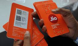 Reliance Jio, Star India tie up to stream cricket matches on JioTV