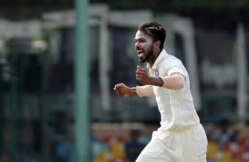 The onus will be on India to bowl South Africa out cheaply, so that they can take shot at a manageable target. The hosts currently lead by 142 runs with eight wickets in hand.