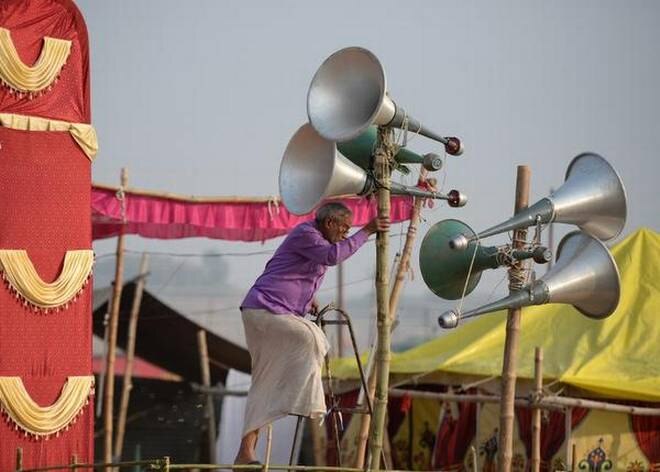 Uttar Pradesh govt begins crackdown on loudspeakers at religious, public places Uttar Pradesh: Yogi govt begins crackdown on loudspeakers at religious, public places