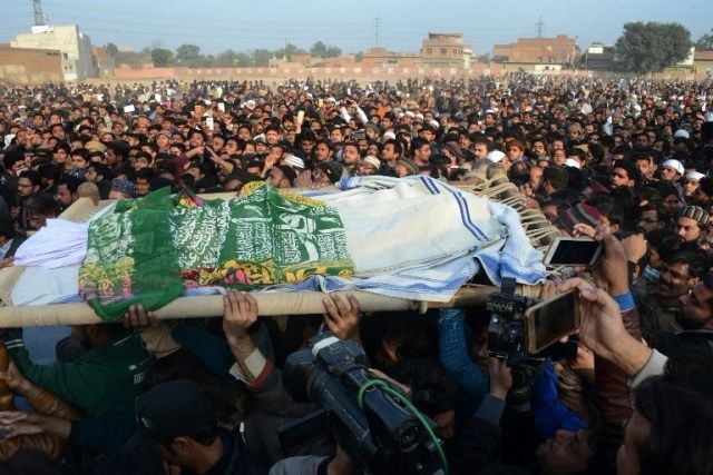 Zainab Ansari rape murder case: Rape and murder of 7-year-old rocks Pakistan’s Kasur, 2 dead as protests erupt in country Rape and murder of 7-yr-old shocks Pakistan