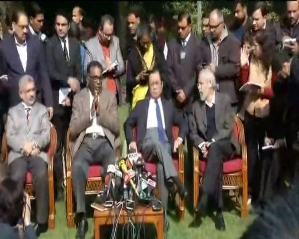 HISTORIC: 4 sitting SC judges address joint-pc; say “We don’t want anyone to tell us tomorrow that we sold off our spirit” Four senior judges criticise case-allocation by Chief Justice Dipak Misra