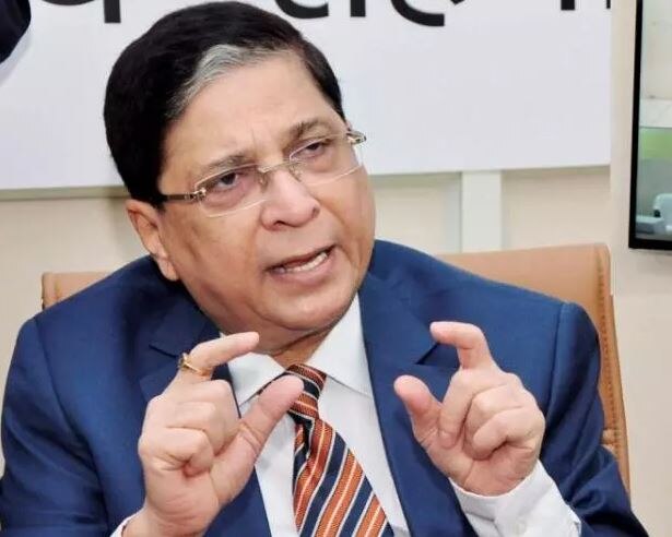 Chief Justice to meet revolting judges on Sunday to resolve judicial crisis Chief Justice to meet revolting judges on Sunday to resolve judicial crisis