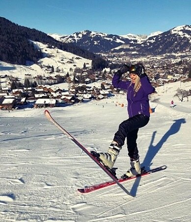  (Photo- Instagram@lisahaydon)