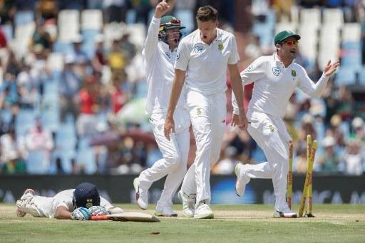 चेतेश्वर पुजारा बल्लेबाज़ी करने उतरे और अपनी पारी की पहली ही गेंद पर जल्दबाज़ी कर बैठे और रन-आउट हो गए.