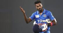Hardik Pandya gets run out in the most bizarre manner, becomes butt of jokes on Twitter