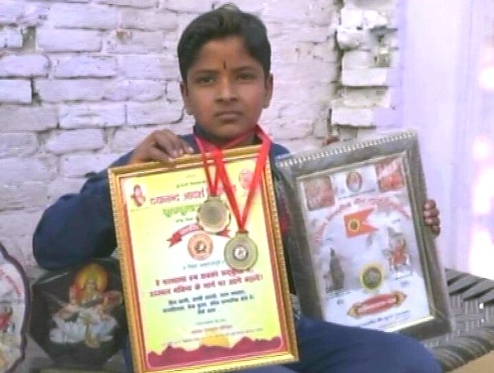Wonder boy: Chirag, a class 8 student from Saharanpur can recite multiplication tables till 20 crore! Wonder boy: Chirag, a class 8 student from Saharanpur can recite multiplication tables till 20 crore!