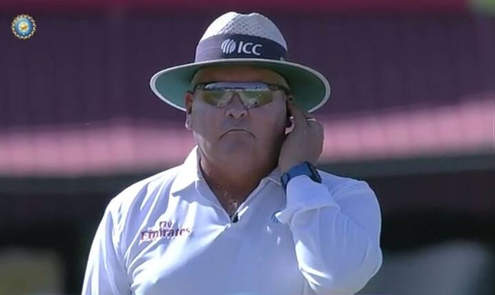 Marais Erasmus bagged the Umpire of the Year award for the second consecutive time.