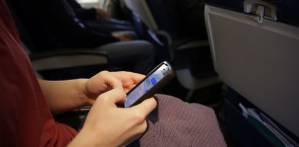 TRAI recommends use of mobile phones and internet services on flights