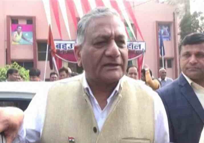 Padmaavat controversy: 'Freedom of expression doesn't give right to anyone to play with history' says VK Singh Padmaavat controversy: 'Freedom of expression doesn't give right to anyone to play with history' says VK Singh