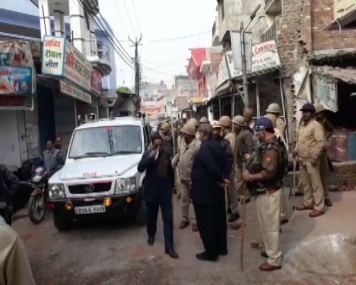Kasganj: ‘Situation under control, movement of politicians restricted,’ says DGP Kasganj: 'Situation under control, movement of politicians restricted,' says Police