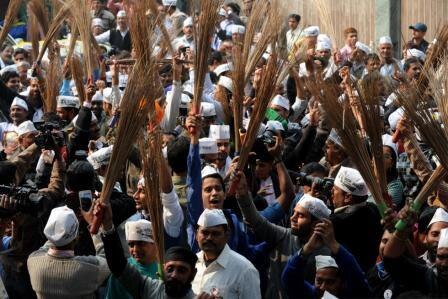 Delhi: AAP leaders hold march against sealing drive in markets Delhi: AAP leaders hold march against sealing drive in markets by MCD