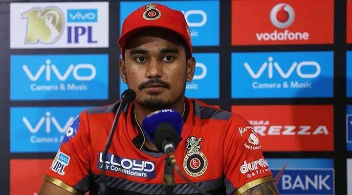 पांड्या से पहले पवन नेगी आईपीएल के इतिहास में सबसे महंगे अनकैप्ड पल्येर थे, उन्हें साल 2016 में 8.5 करोड़ में दिल्ली डेयरडेविल्स ने खरीदा था. 