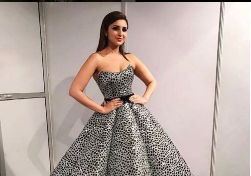 Bollywood actress Parineeti Chopra lauded for sharing picture with stretch marks