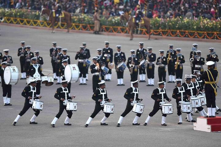 As the bugle was sounded for the retreat, the Raisina Hill complex lit up in a riot of colours, the illumination powered by LEDs rather than the traditional incandescent bulbs. (Image: Facebook/ PresidentOfIndia)