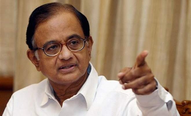 Petrol price can be cut by Rs 25 per litre: Chidambaram Petrol price can be cut by Rs 25 per litre: Chidambaram