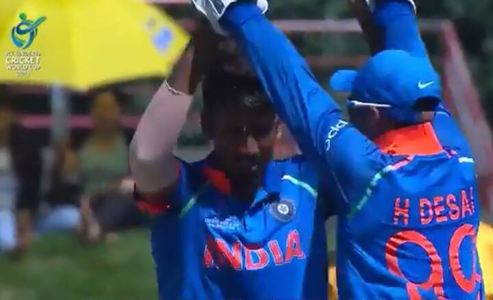 दास ने कहा,‘‘उसका कद अचानक कुछ साल में काफी बढ गया है और उसे काफी परेशानियां भी हो रही है. उसके लिये फिटनेस बरकरार रखते हुए पूरी ताकत से गेंदबाजी करने की चुनौती है. हम पूरी मेहनत करेंगे और अब उसका लक्ष्य 2019 विश्व कप होगा.’’