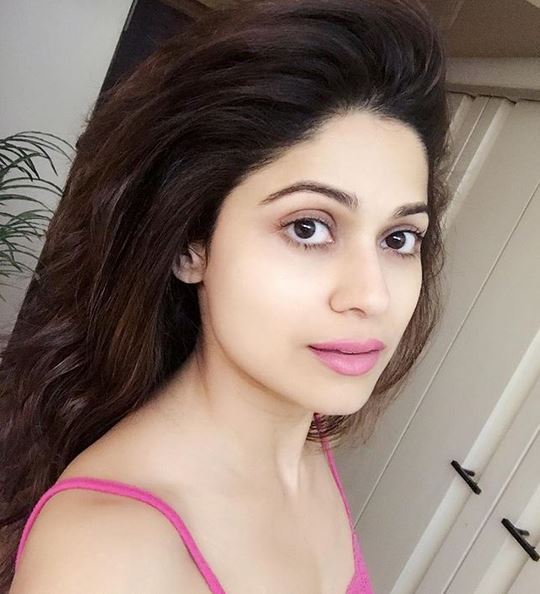 I have learnt to be happy with whatever I have: Shamita Shetty