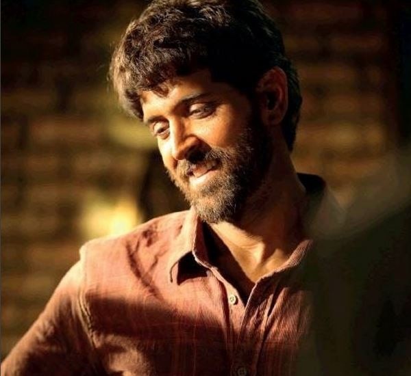 Bollywood actor Hrithik Roshan’s FIRST LOOK from SUPER 30 revealed ! Hrithik Roshan's FIRST LOOK from SUPER 30 revealed