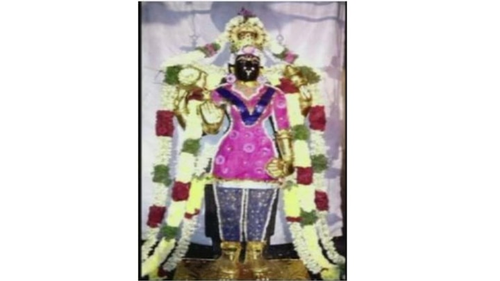 2 priests suspended for decorating main deity with churidhar Tamil Nadu: 2 priests suspended after decorating deity in 'churidar'