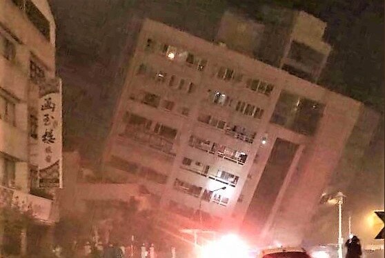 Taiwan hotel collapses after 6.4-magnitude earthquake Taiwan hotel collapses after 6.4 magnitude earthquake