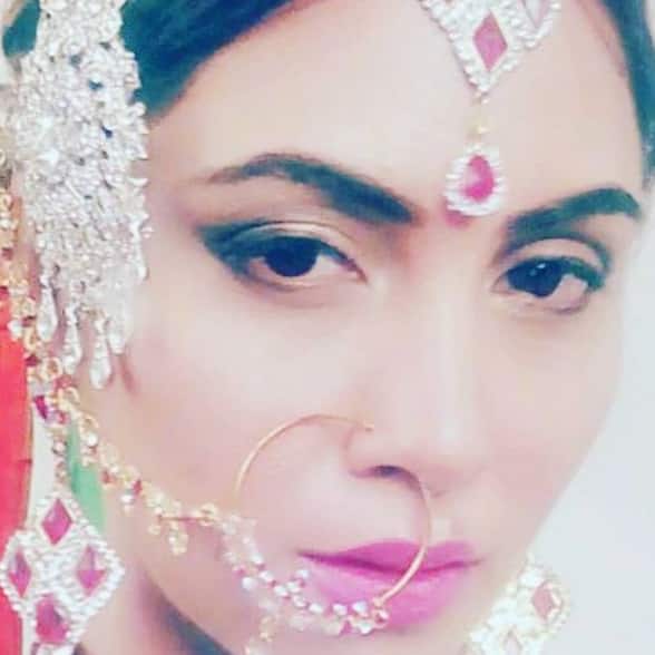 Scroll down for another picture. PIC/arshikofficial Instagram