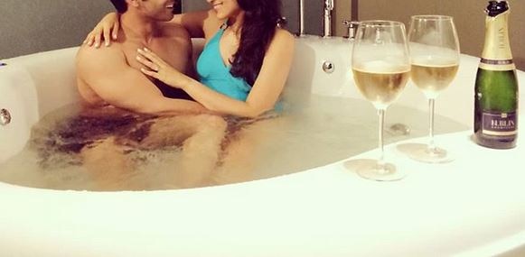 TV actor gets COZY with wife in BATHTUB TV actor gets COZY with wife in BATHTUB