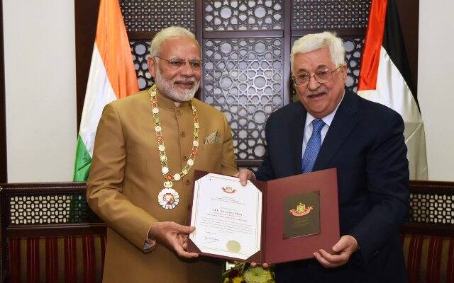 PM Modi conferred 'Grand Collar of the State of Palestine' PM Modi conferred 'Grand Collar of the State of Palestine' PM Modi conferred 'Grand Collar of the State of Palestine'