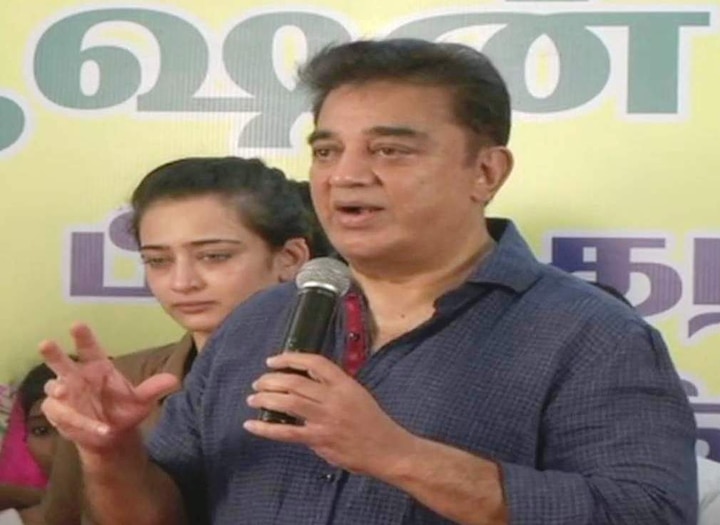 There is hue of saffron in Rajini’s politics. If that doesn’t change then I don’t see an alliance with him: Kamal Haasan 'There is hue of saffron in Rajini's politics. If that doesn't change then I don't see an alliance': Kamal Haasan