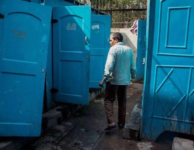 Girls’ letter to the judiciary leads to school getting toilets Girls' letter to the judiciary leads to school getting toilets