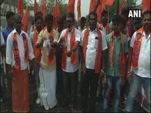 Fringe groups protest against Valentine’s Day across country